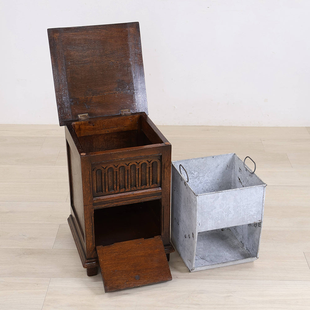 可愛いキャビネット型♪ コールボックス VC115-017 – アンティーク家具