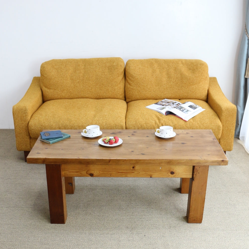 温かな手触りのテーブル♪　ヴィンテージ・パインコーヒーテーブル　AA1-HT-COFFEET50