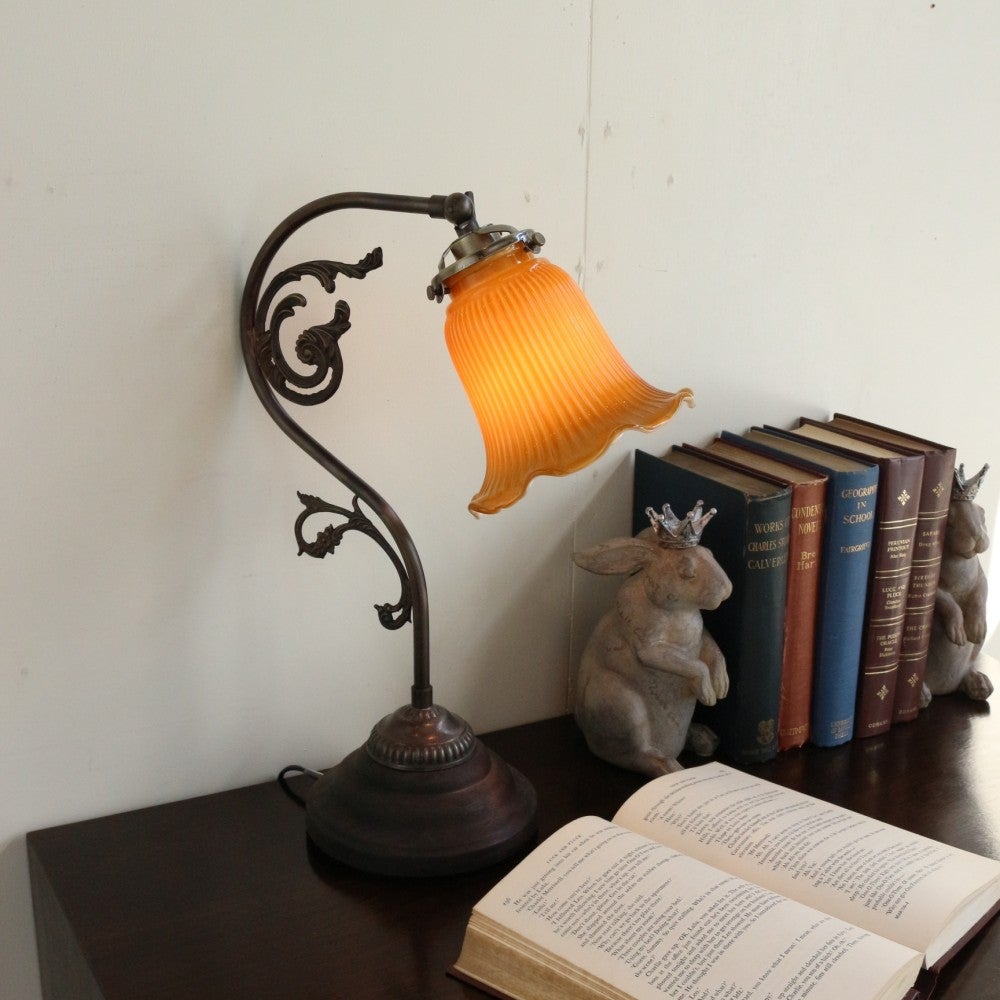 Sunyow / サンヨウ – アンティーク家具と雑貨の店 ビクトリアンクラフト