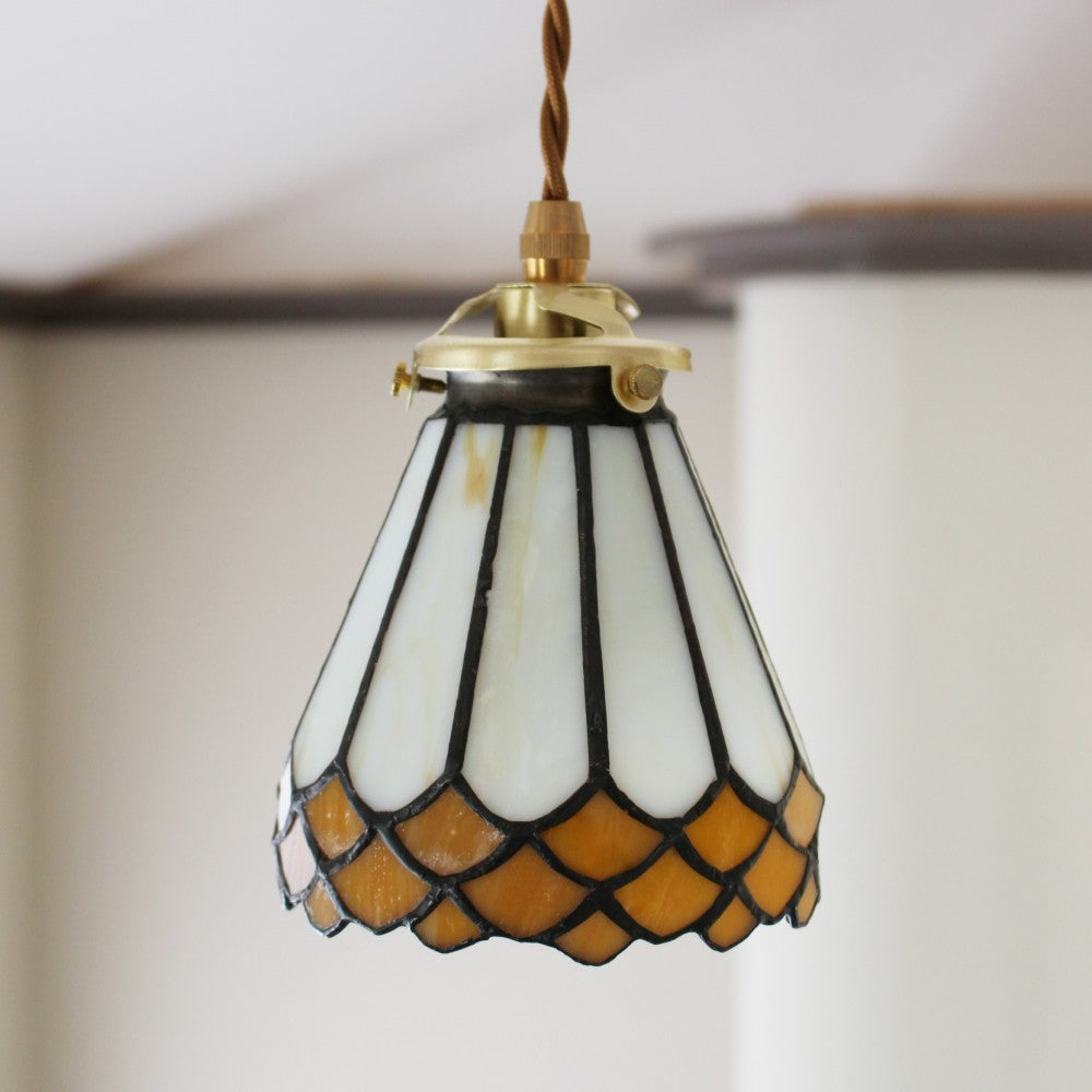 Sunyow / サンヨウ – アンティーク家具と雑貨の店 ビクトリアンクラフト