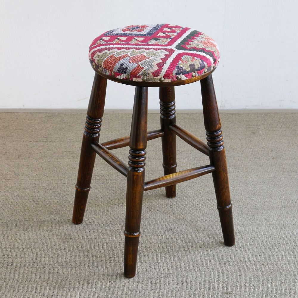 【受注生産品】当店オリジナル♪ 赤いテキスタイルのロースツール OL-LS-GIBSON11 – アンティーク家具と雑貨の店 ビクトリアンクラフト